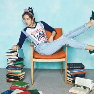 📚 STREET TALKS woman, fashion, books, casual, jeans, chair whatsapp sticker