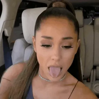 ☁️ Ariana Grande cantante, celebridad, mujer, lengua, cara telegram sticker
