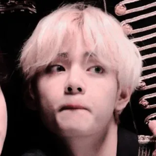 🐙 V V, BTS, K-pop, piosenkarz, celebryta, idol telegram sticker