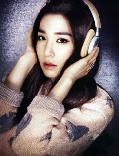 🎧 femme, écouteurs, portrait, musique, mode, beauté telegram sticker