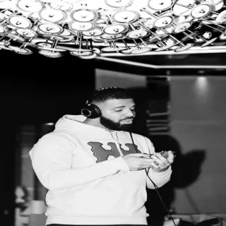 💡 Drake Drake, Celebrità, Cuffie, Musica, Artista telegram sticker