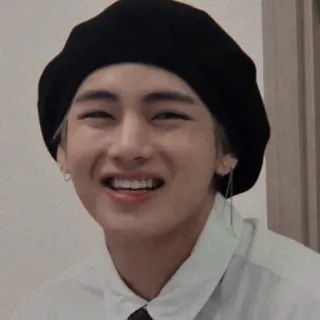 🤣 V K-pop, BTS, певец, айдол, мужчина, берет, портрет telegram sticker