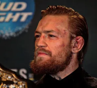 👑 Conor McGregor Конор Макгрегор, UFC, MMA, боец, в синяках, окровавленный, спорт whatsapp sticker