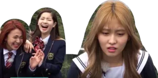 🙇 kpop, twice, dahyun, momo, chaeyoung, lucu, tertawa, seragam sekolah telegram sticker