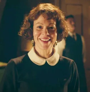 😁 Aunt Polly Peaky Blinders woman, smile, portrait, Helen McCrory, Aunt Polly, Peaky Blinders telegram sticker