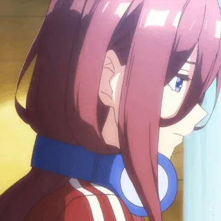 🐾 Miku Nakano The Quintessential Quintuplets Anime, Miku Nakano, The Quintessential Quintuplets, Cuffie, carina telegram sticker