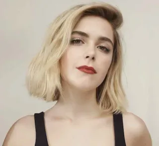 Do YoU like Kiernan Shipka? whatsapp stickers