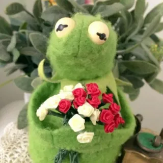 🐸 Kermit Kermit la rana, burattino, Muppet, fiori, rose rosse, verde, morbido telegram sticker