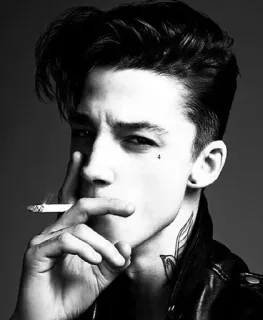 🚬 smoking, cigarette, man, tattoo, portrait, style telegram sticker