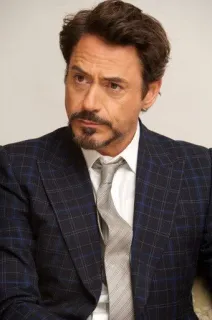🤨 Tony Stark Iron Man ironman, tonystark, película, marvel, vengadores whatsapp sticker
