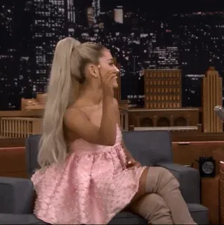 🌙 Ariana Grande Ariana Grande, singer, celebrity, woman telegram sticker