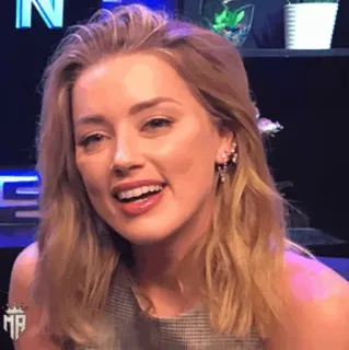 💋 Amber Heard актриса, блондинка, портрет, знаменитость, женщина, человек telegram sticker