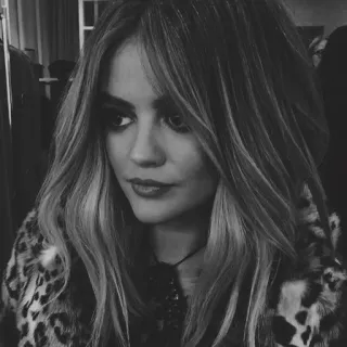 ✖️ Lucy Hale woman, portrait, celebrity, actress, Lucy Hale telegram sticker
