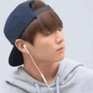 🍟 Jeon Jung-kook kpop, idol, cantante, bts, jungkook whatsapp sticker