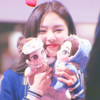 🌹 phụ nữ, thú nhồi bông, búp bê, chân dung, mỉm cười telegram sticker