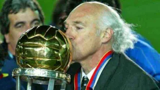 🏆 piłka nożna, piłka nożna, trofeum, zwycięzca, trener, sportowiec telegram sticker