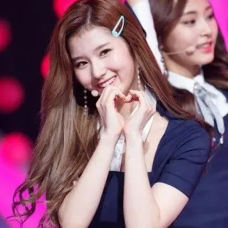 🍭 Sana kpop, twice, idol, sana, corazón, lindo, música telegram sticker