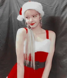 💞 Lisa Natal, Papai Noel, Lisa, Blackpink, Idol, K-pop, Feriado, Festivo whatsapp sticker