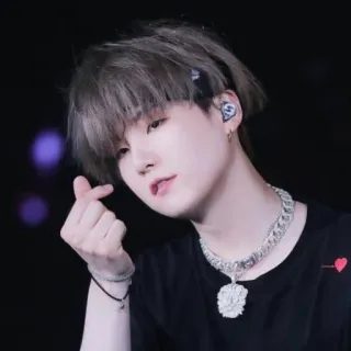 🦔 Suga K팝, 아이돌, 가수, 음악가, 슈가, BTS telegram sticker