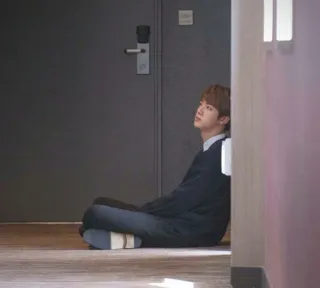 🙍‍♂ Jin kpop, sänger, idol, mitglied, bts, ausruhen, seokjin, sitzen telegram sticker