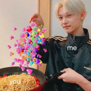🥰 me
you 爱心, 食物, 意大利面, 爱, 关系, 人 telegram sticker