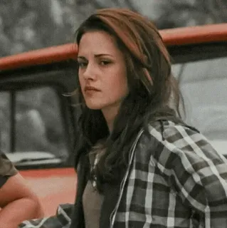 @GIFSIIGAR _ kristen stewart whatsapp stickers