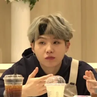 🎭 Suga Suga, BTS, Min Yoongi, K-Pop, penyanyi, musik telegram sticker