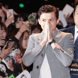 ⚙ Tom Holland actor, celebridad, alfombra roja, estreno whatsapp sticker