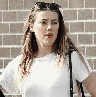 🥀 Amber Heard actress, celebrity, woman, person, sunglasses telegram sticker