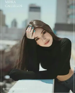 ☺️ MIRKA
GALLEGOS
@FIFTYONEFIFTY 女性, ポートレート, モデル, 人物, 黒タートルネック whatsapp sticker