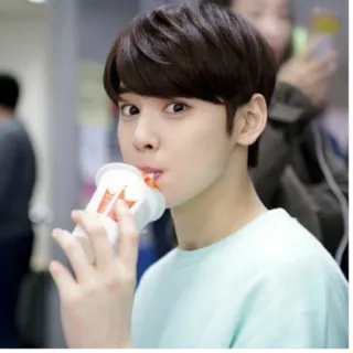 🥤 whatsapp sticker