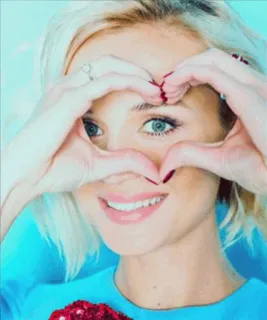 💙 mujer, corazón, manos, retrato, sonriendo, amor, persona, femenina telegram sticker