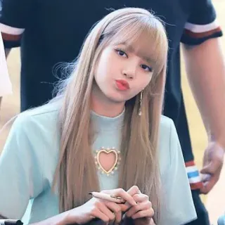 🐬 Lisa femme, célébrité, personne, chanteuse, kpop, Blackpink, Lisa Manoban telegram sticker