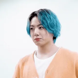 🥰 Jungkook jungkook, bts, kpop, sänger, blaue haare whatsapp sticker
