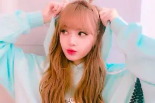 🖤 Lisa (Blackpink) kpop, idol, lisa, blackpink, słodkie, piękno telegram sticker