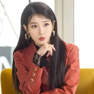 😗 IU IU, Célébrité Coréenne, Chanteuse, Actrice, Célébrité, K-Pop, Coréen whatsapp sticker