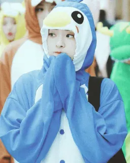 🌧 pinguim, fantasia, fantasia de animal, azul, branco, fofo whatsapp sticker