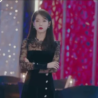 🏨 IU Schauspielerin, Promi, Koreanisch, Sängerin, Mode, Stil, Kleid telegram sticker