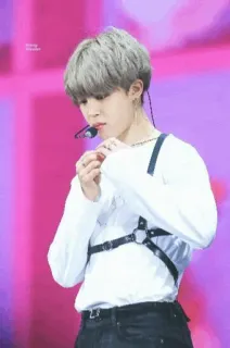 ⛓ Jimin Jimin, BTS, K-Pop, Idola, Penyanyi, Penampil, Mode whatsapp sticker