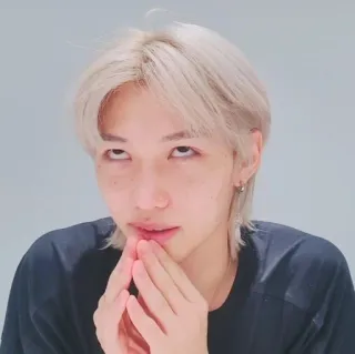 🙄 telegram sticker