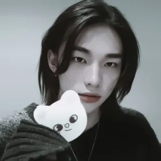 🔮 người, đàn ông, kpop, thần tượng, Hyunjin, Stray Kids, người nổi tiếng, Hàn Quốc whatsapp sticker