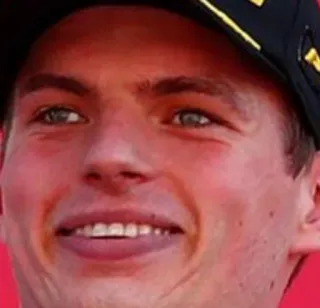 😆 Max Verstappen Fórmula 1, Piloto de carreras, Red Bull Racing, F1, Verstappen, Atleta telegram sticker