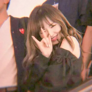 🏹 mujer, sonrisa, gesto, kpop, persona, asiático whatsapp sticker