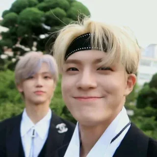 🌮 leute, männer, blonde haare, bandana, porträt, gruppe telegram sticker