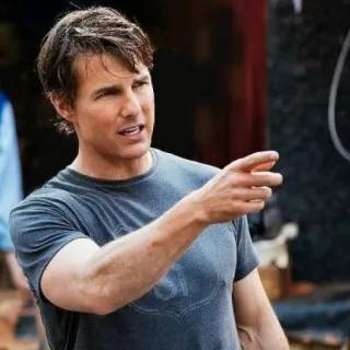 ✖ Tom Cruise actor, celebridad, apuntando, hombre telegram sticker
