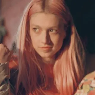 🧬 Jules Vaughn Euphoria Jules, Euphoria, personaje, retrato, pelo rosa whatsapp sticker