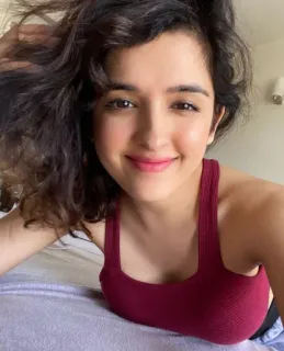 Shirley Setia @LegendaryKeys telegram stickers