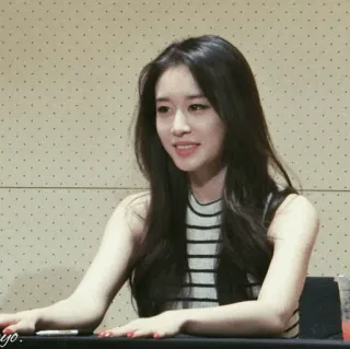 🌚 woman, smiling, person, asian, girl, korean whatsapp sticker