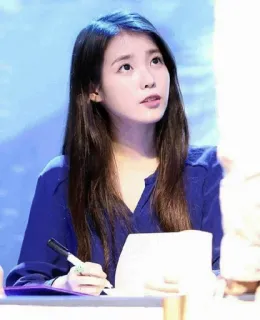 🦋 IU chanteur coréen, actrice, célébrité, idole, K-pop telegram sticker