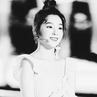 ⛲️ mujer, retrato, moda, belleza, K-Pop telegram sticker